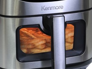 Closeup of the Kenmore air fryer viewing window