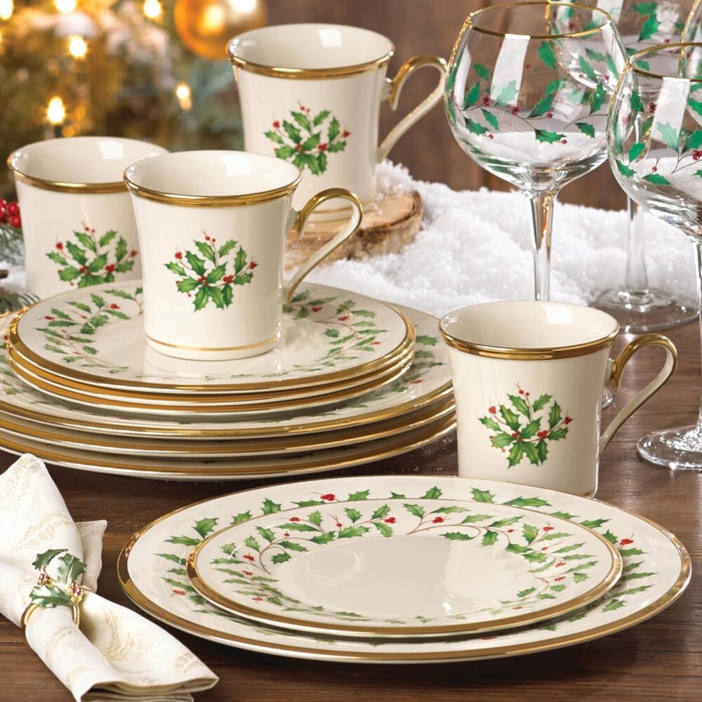 Lenox 6122048 Holiday 12-Piece-Plate-&-Mug Set, Christmas Dinnerware, Hosting - Image 2